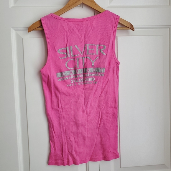 Two available Anvil tank tops - Picture 3 of 7